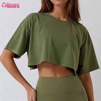 2025 Loose Quick Dry Running Workout Gym Top Fitness Training Yoga Vestuário Esporte T-shirts Crop Tops para mulheres