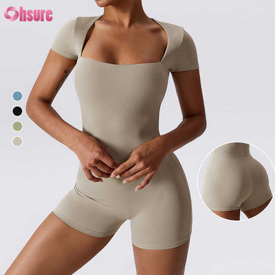 Cor sólida Traje esportivo de ginástica de alta qualidade para mulheres Tecido de tricô suave e confortável Estilo casual acima do joelho Comprimento superior