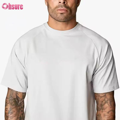 Customizado 95% algodão Spandex Garganta curta Raglan Manga relaxada Fit treino ginástica camiseta para homens