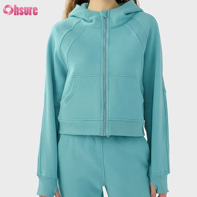 Jaqueta de treino feminina com zíper completo vintage com logotipo personalizado para corrida de inverno, ioga, academia, capuz, orifícios para polegar, forro de tecido de malha