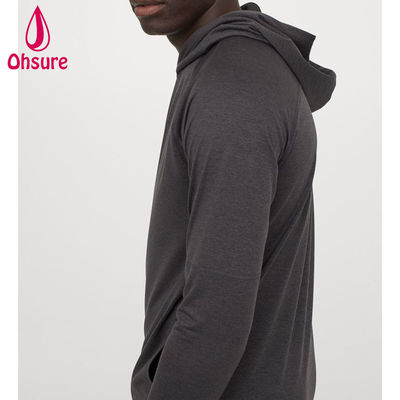 Moletom com capuz de yoga masculino mais vendido, secagem rápida, forro de malha, capuz sobreposto, ajuste regular para treino na academia, logotipo personalizado, padrão sólido, outono
