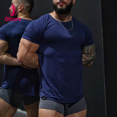 Claro, personalize com logotipo, padrão personalizado, atacado, moda, alta qualidade, branco, casual, grande, esportivo, camiseta de algodão masculina